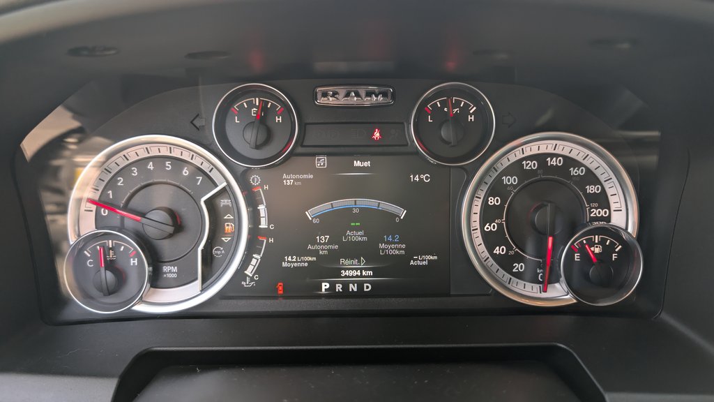 Ram 1500 Classic SLT, CREW, HÉMI, 35000KM !! GARANTIE 2022 à Boucherville, Québec - 18 - w1024h768px