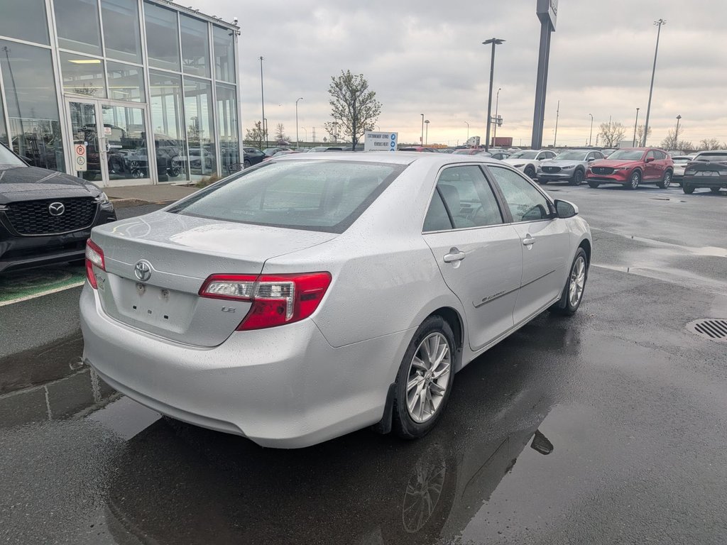 2014 Toyota Camry LE BAS KILOMÉTRAGE, TOIT OUVRANT, BLUETOOTH in Boucherville, Quebec - 12 - w1024h768px