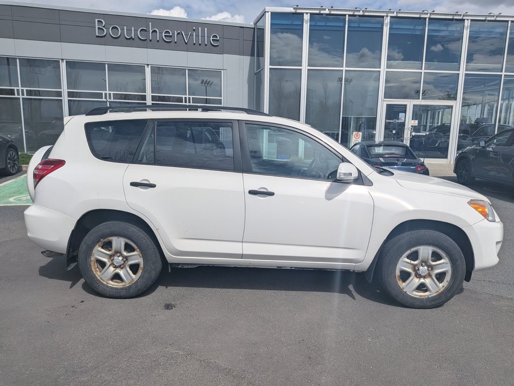 Toyota RAV4 AWD, TRÈS BAS KM 2012 à Boucherville, Québec - 10 - w1024h768px