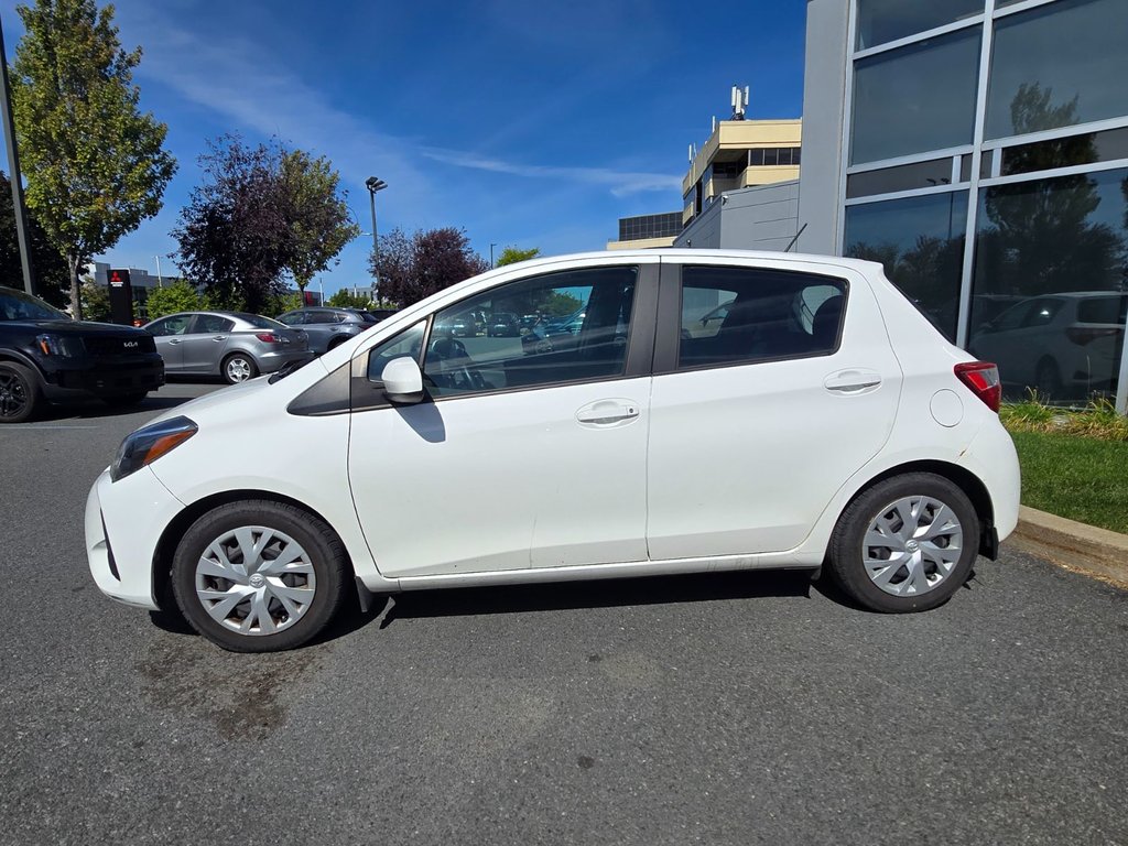 2018 Toyota Yaris Hatchback LE 1 PROPRIO BAS KM in Boucherville, Quebec - 2 - w1024h768px
