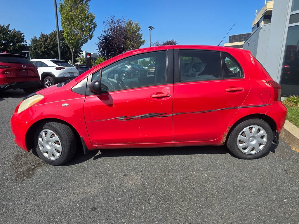 2007 Toyota Yaris LE / PNEUS HIVER INCLUS in Boucherville, Quebec - 2 - w1024h768px