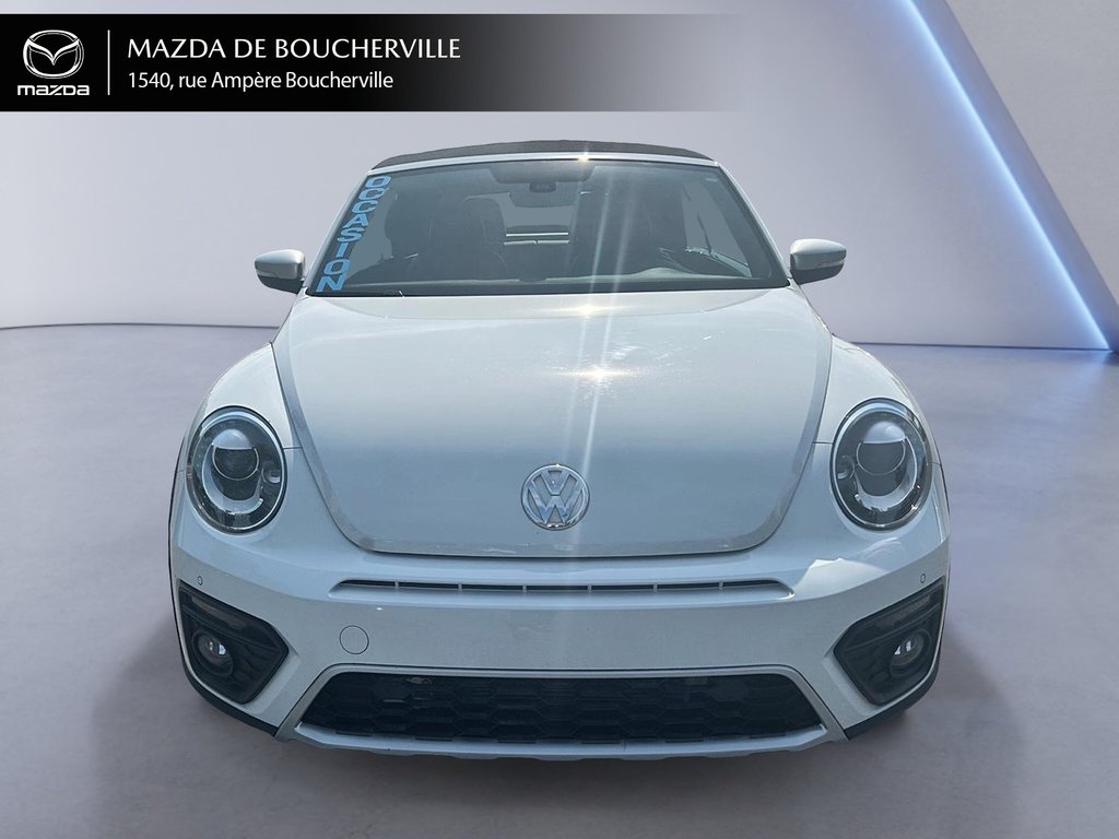 2018 Volkswagen Beetle Convertible Dune, cabriolet, très bas km in Boucherville, Quebec - 1 - w1024h768px