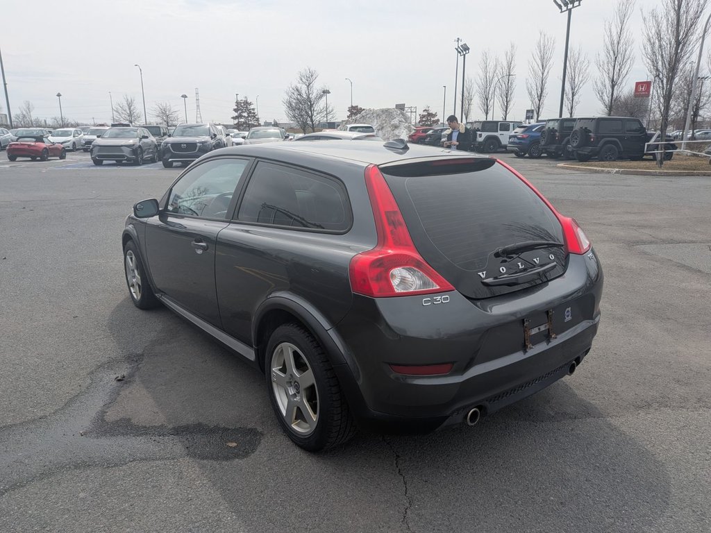 2013 Volvo C30 T5 in Boucherville, Quebec - 7 - w1024h768px