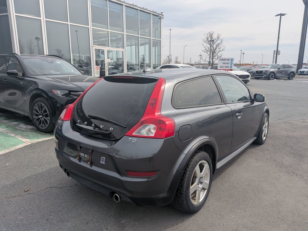 2013 Volvo C30 T5 in Boucherville, Quebec - 9 - w1024h768px