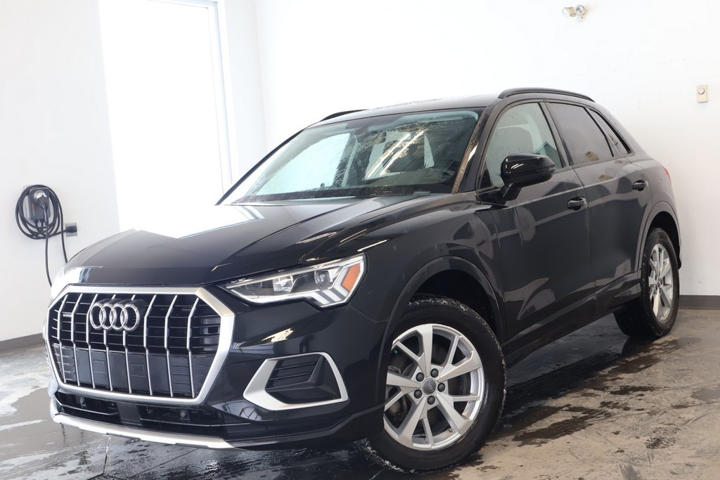 2022 Audi Q3 Komfort Quattro Toit-Panoramique in St-Jean-Sur-Richelieu, Quebec - 1 - w1024h768px