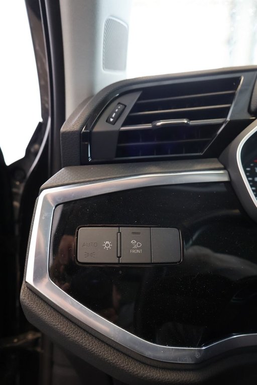 2022 Audi Q3 Komfort Quattro Toit-Panoramique in St-Jean-Sur-Richelieu, Quebec - 18 - w1024h768px