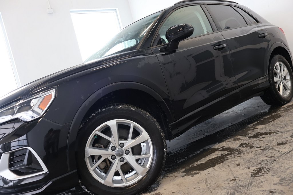 2022 Audi Q3 Komfort Quattro Toit-Panoramique in St-Jean-Sur-Richelieu, Quebec - 2 - w1024h768px