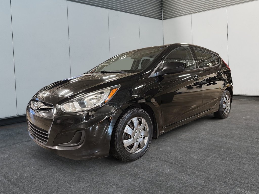 2014 Hyundai Accent GL-0