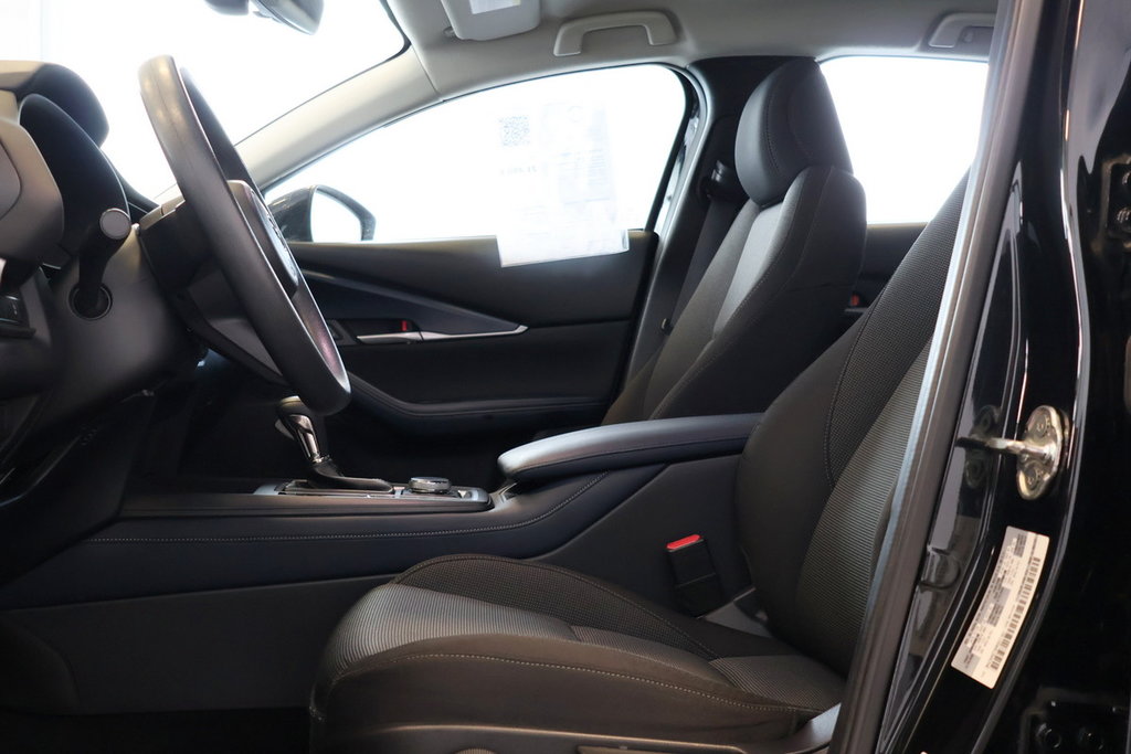 2023 Mazda CX-30 GX AWD in St-Jean-Sur-Richelieu, Quebec - 6 - w1024h768px
