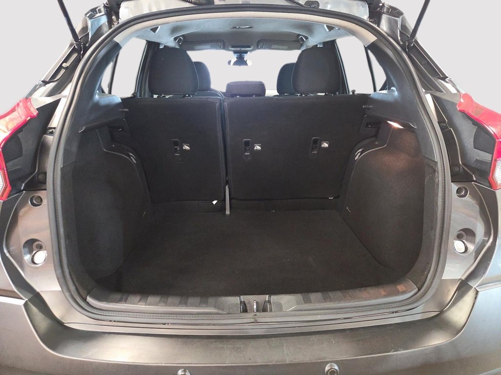 2020 Nissan Kicks S-5