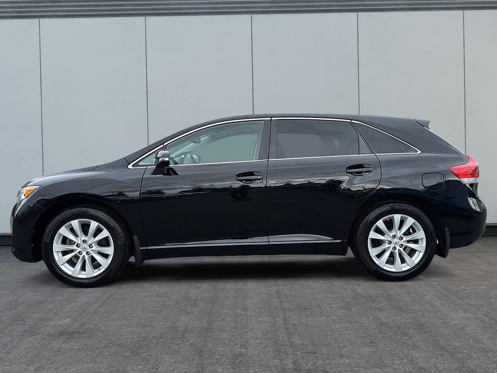 Toyota Venza  2016-4
