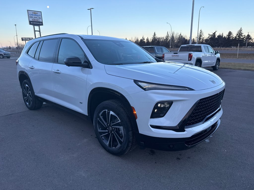 2025 Buick Enclave in Taber, Alberta - 3 - w1024h768px