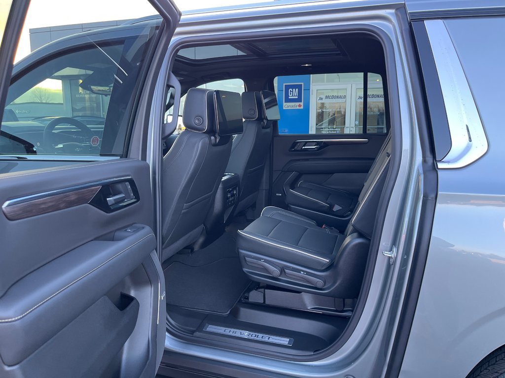 2025 Chevrolet Suburban in Taber, Alberta - 13 - w1024h768px