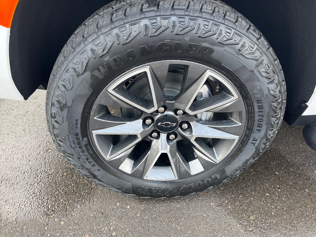 2024 Chevrolet Tahoe in Taber, Alberta - 27 - w1024h768px