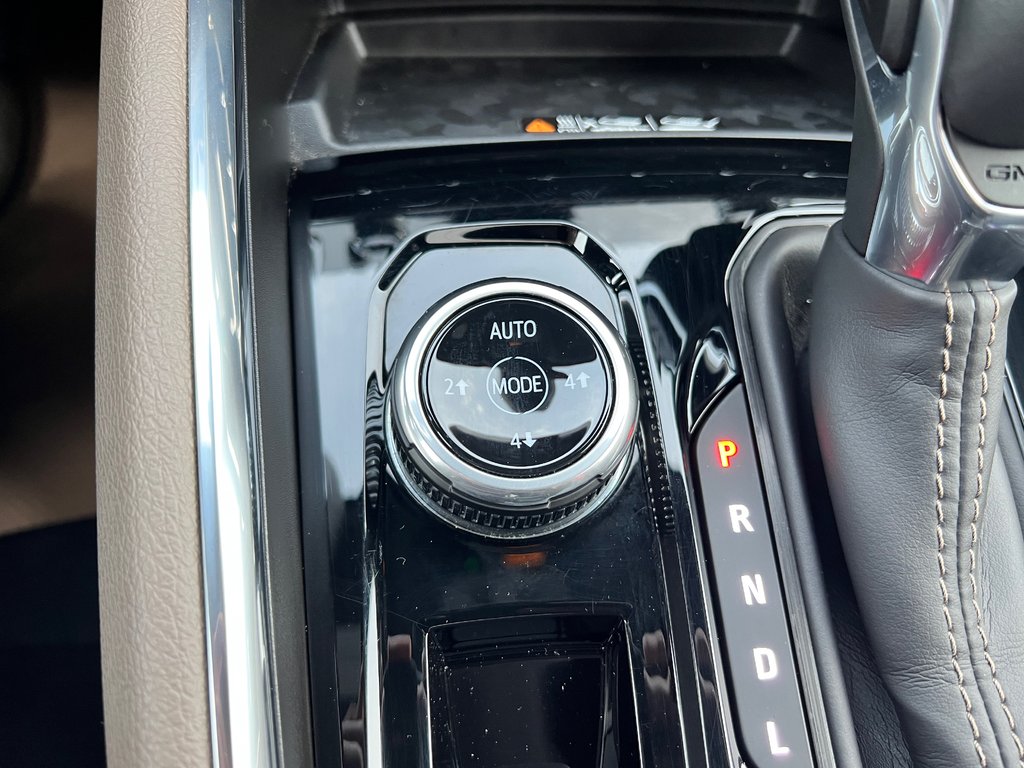 2025 GMC Canyon in Taber, Alberta - 14 - w1024h768px