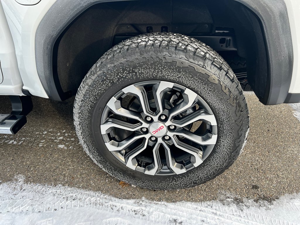 2025 GMC Canyon in Taber, Alberta - 21 - w1024h768px