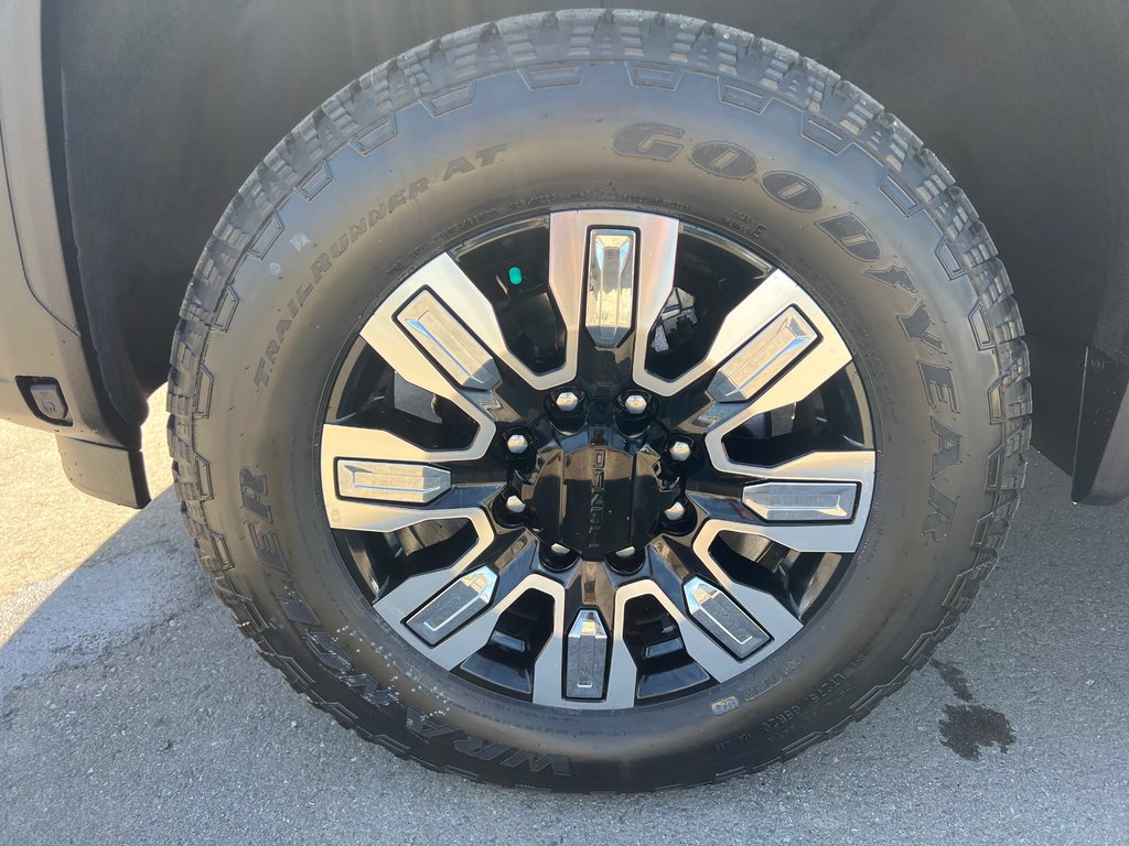 2024 GMC Sierra 3500 HD in Taber, Alberta - 29 - w1024h768px