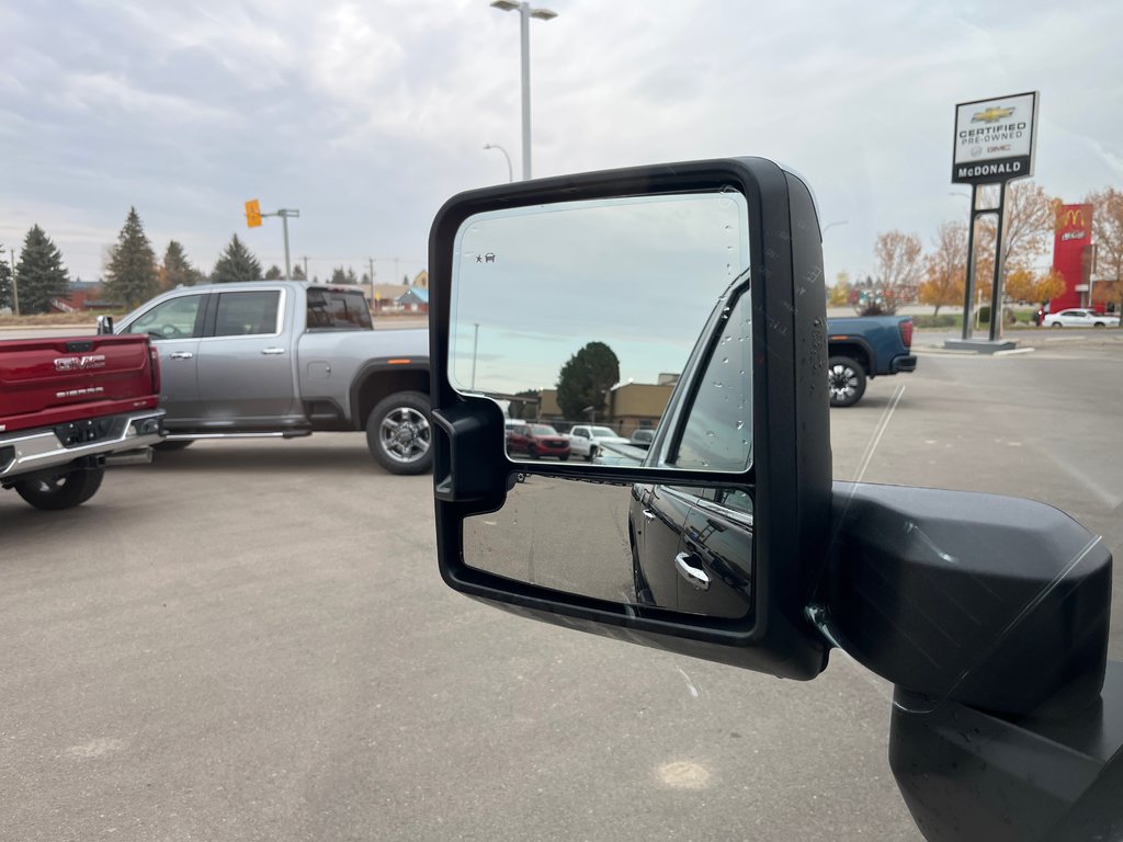 2024 GMC Sierra 3500 HD in Taber, Alberta - 22 - w1024h768px