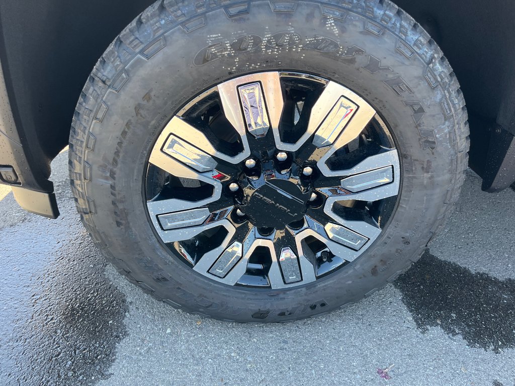 2025 GMC Sierra 3500 HD in Taber, Alberta - 27 - w1024h768px