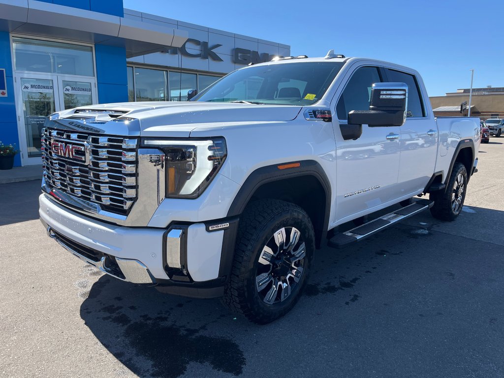 2025 GMC Sierra 3500 HD in Taber, Alberta - 1 - w1024h768px