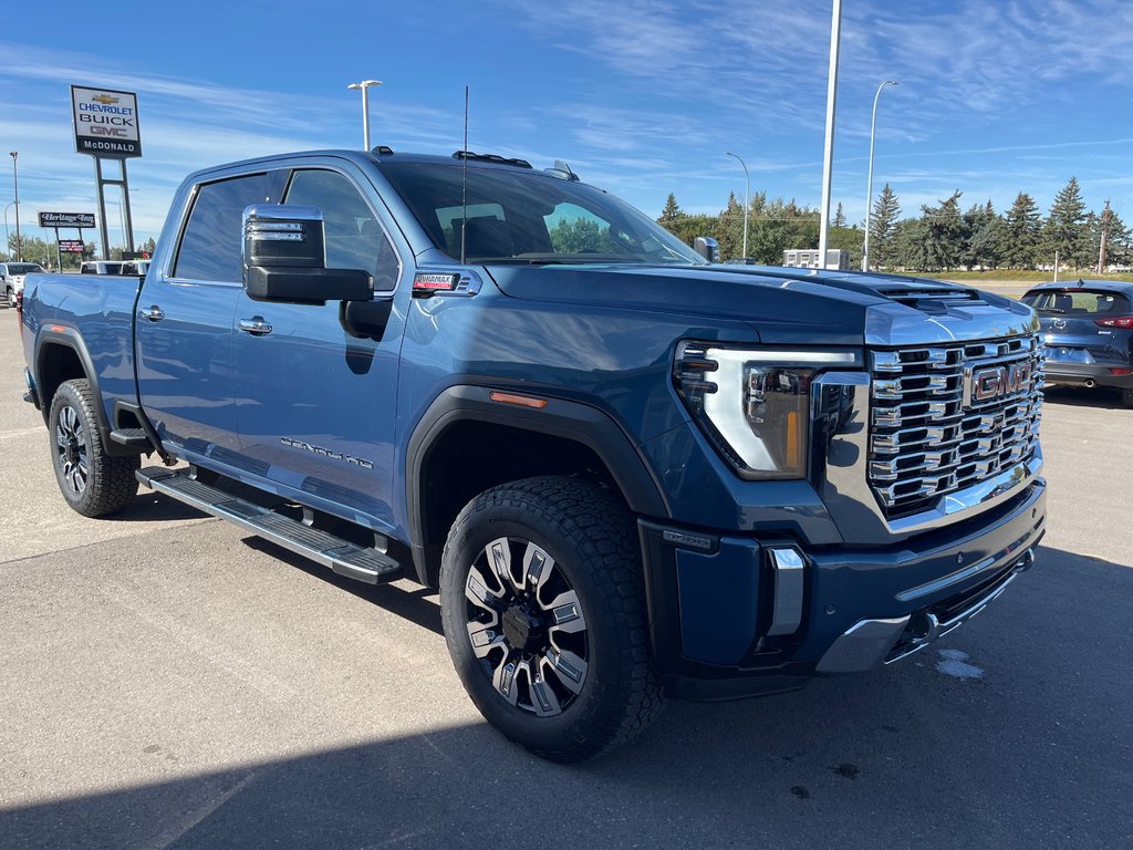 2025 GMC Sierra 3500 HD in Taber, Alberta - 3 - w1024h768px