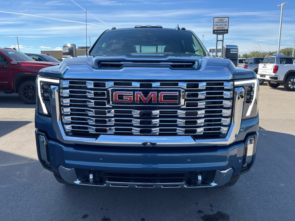 2025 GMC Sierra 3500 HD in Taber, Alberta - 5 - w1024h768px