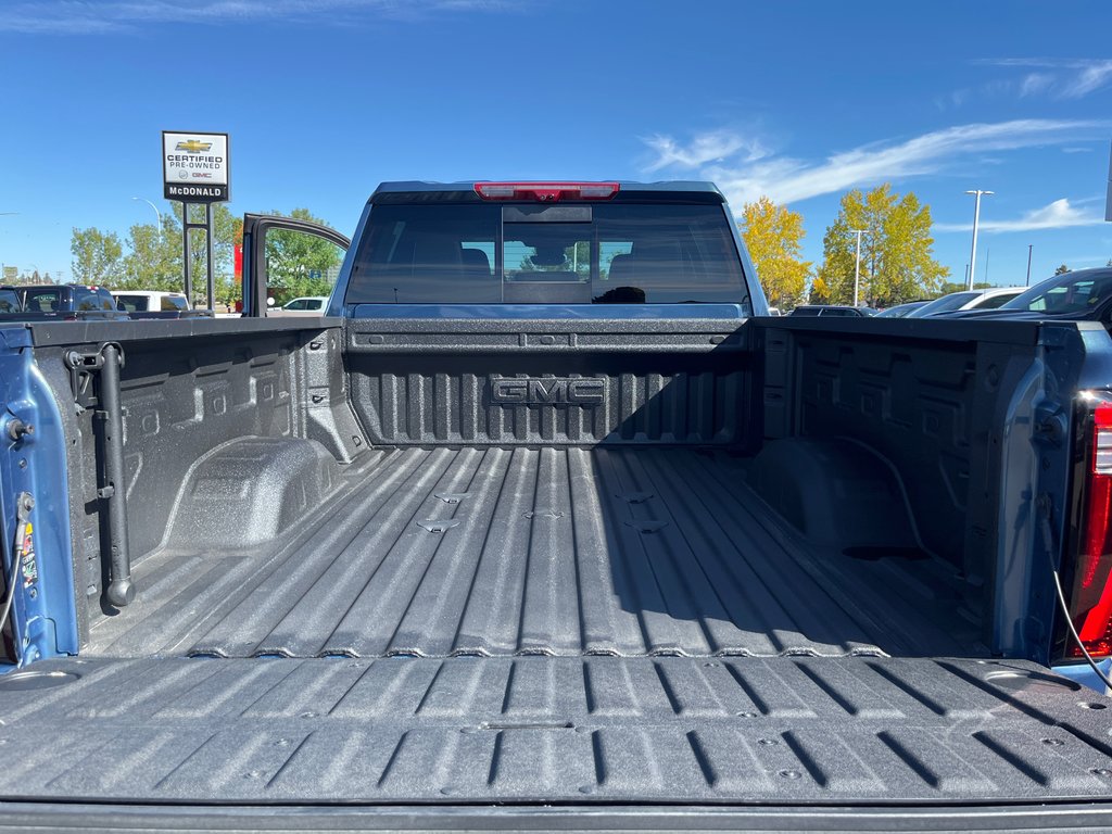 2025 GMC Sierra 3500 HD in Taber, Alberta - 29 - w1024h768px