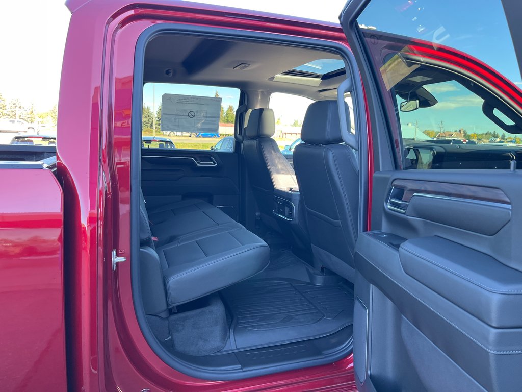 2025 GMC Sierra 3500 HD in Taber, Alberta - 9 - w1024h768px