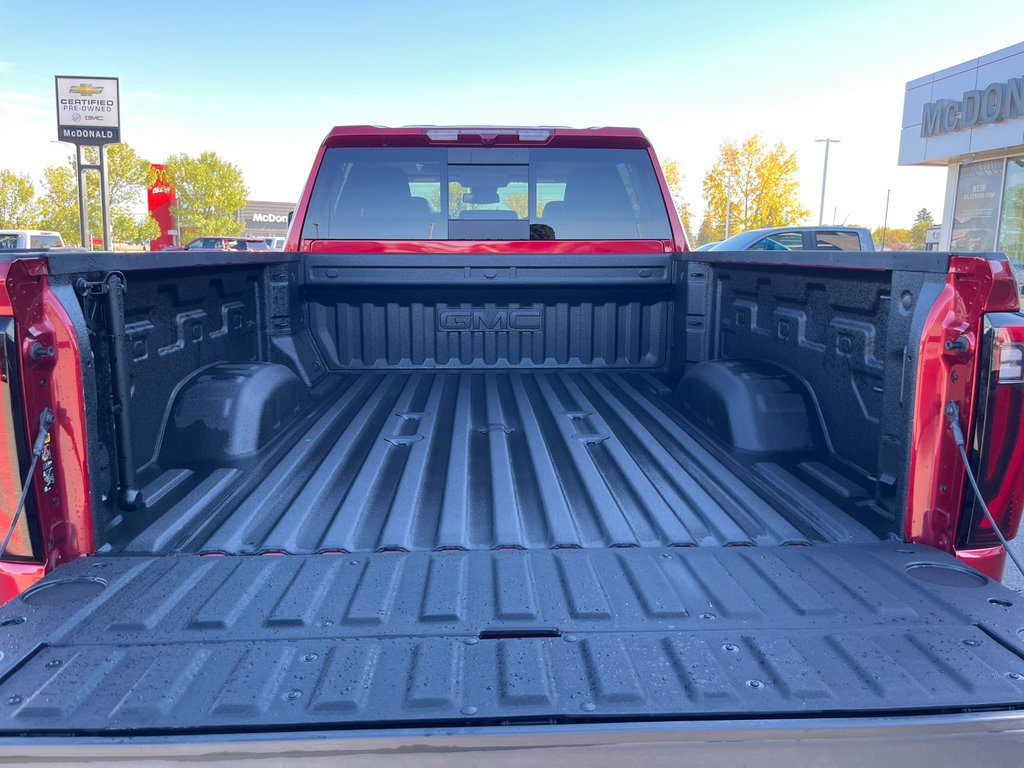 2025 GMC Sierra 3500 HD in Taber, Alberta - 28 - w1024h768px