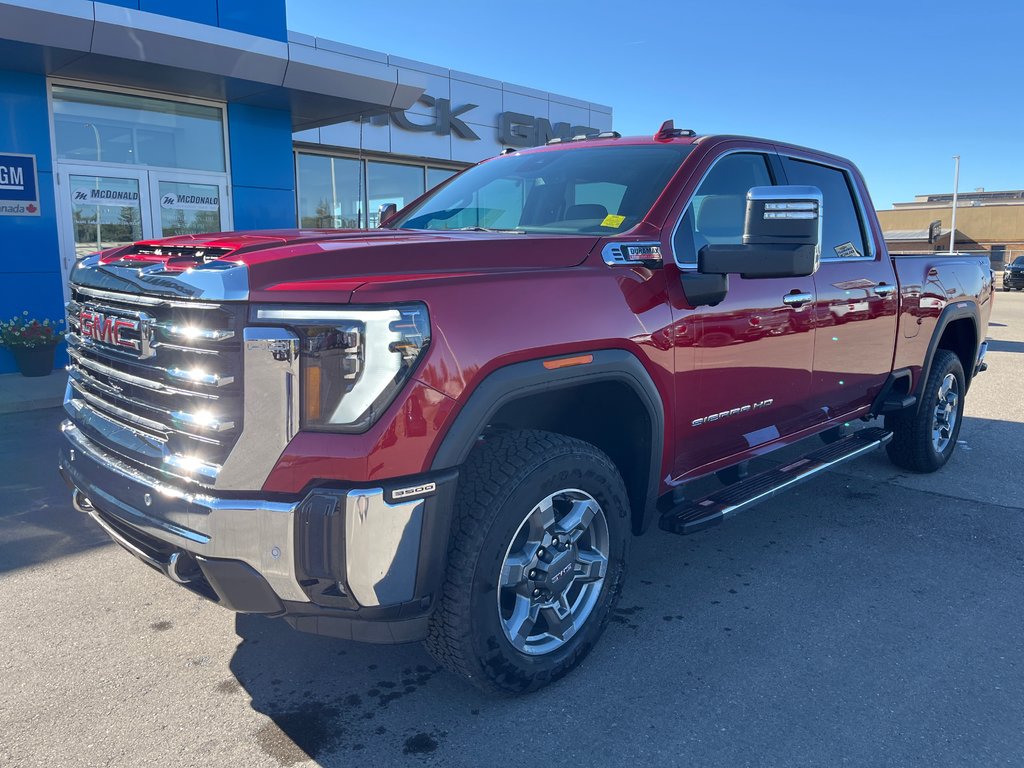 2025 GMC Sierra 3500 HD in Taber, Alberta - 1 - w1024h768px