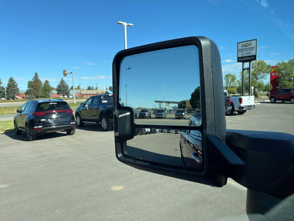 2025 GMC Sierra 3500 HD in Taber, Alberta - 21 - w1024h768px