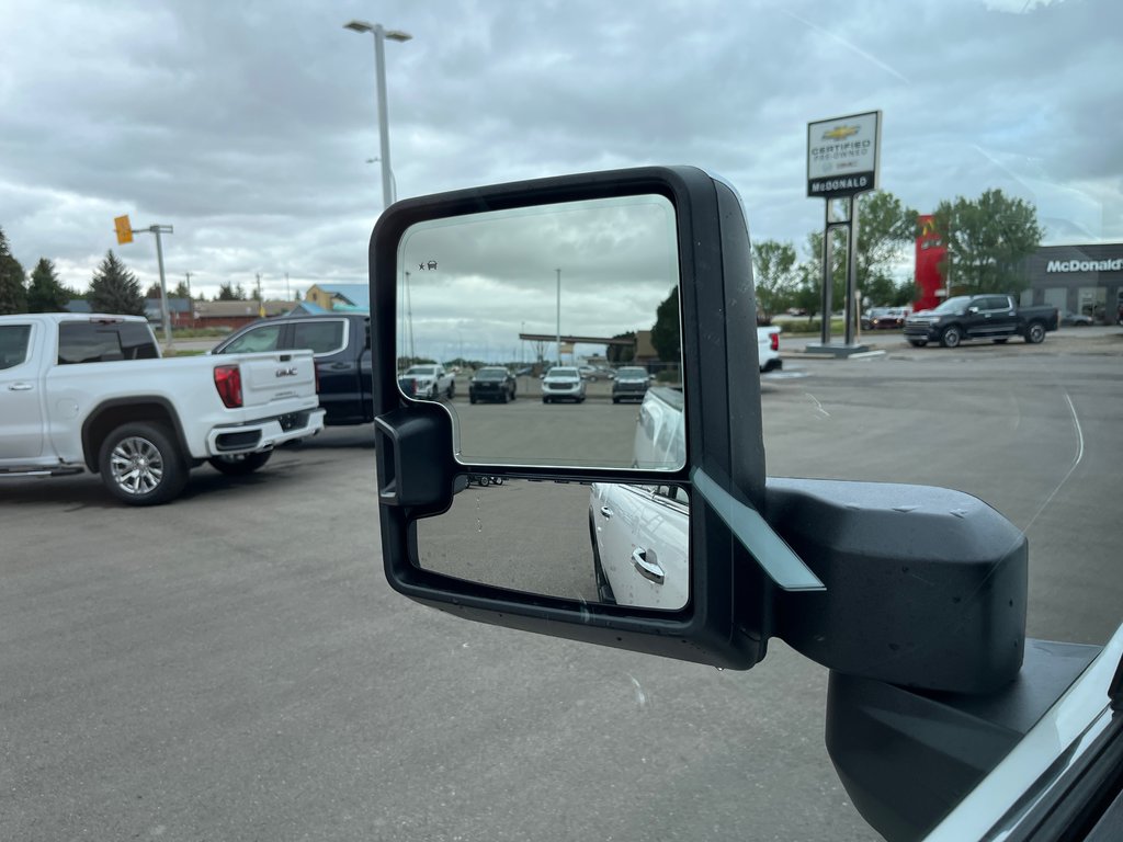 2025 GMC Sierra 3500 HD in Taber, Alberta - 19 - w1024h768px