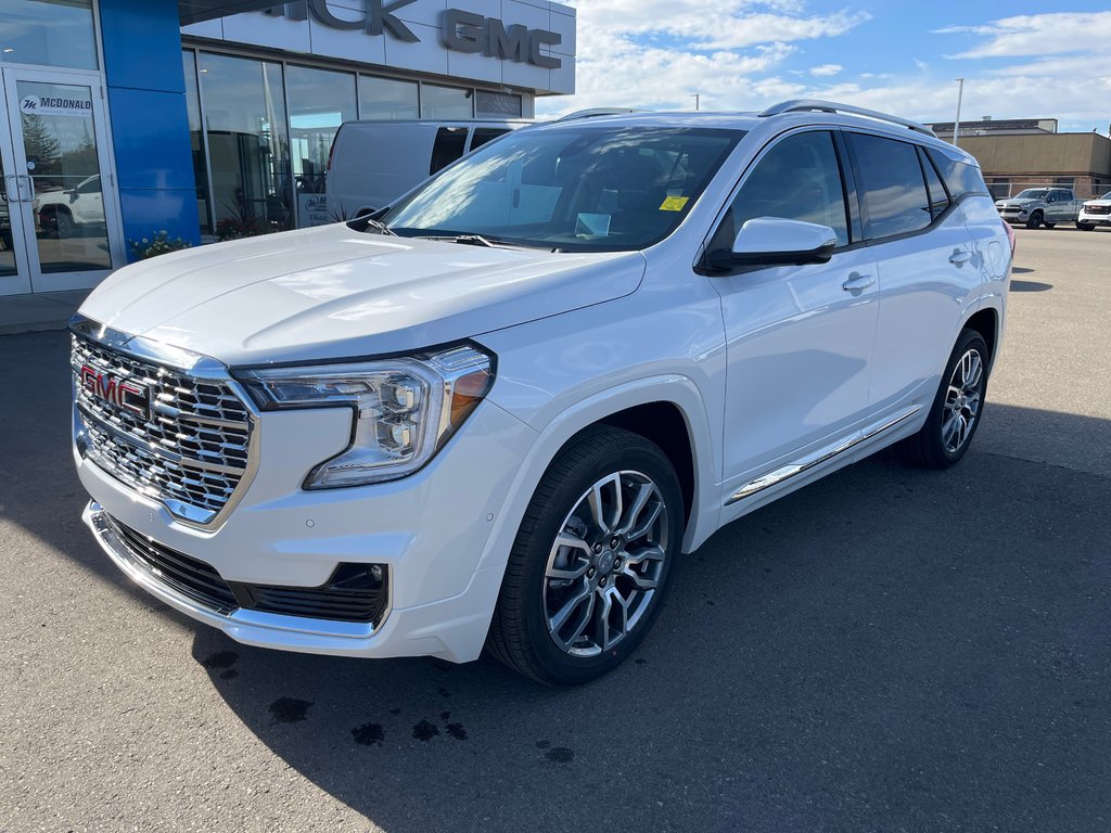 2024 GMC Terrain in Taber, Alberta - 1 - w1024h768px