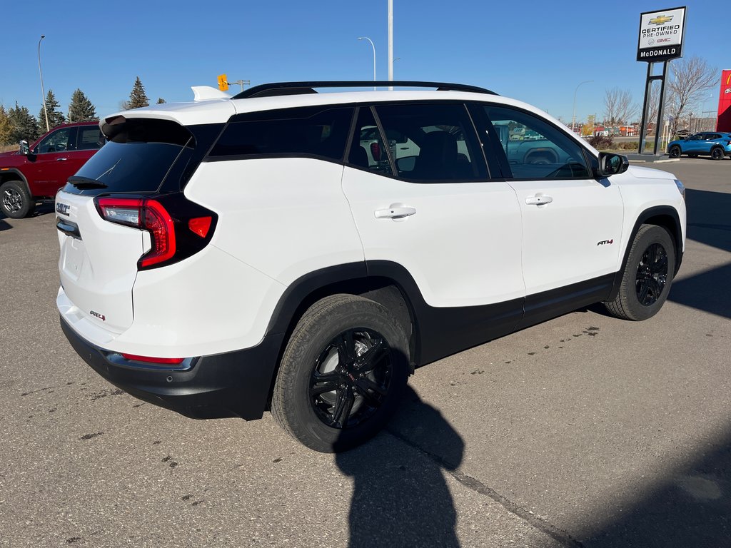 2024 GMC Terrain in Taber, Alberta - 4 - w1024h768px