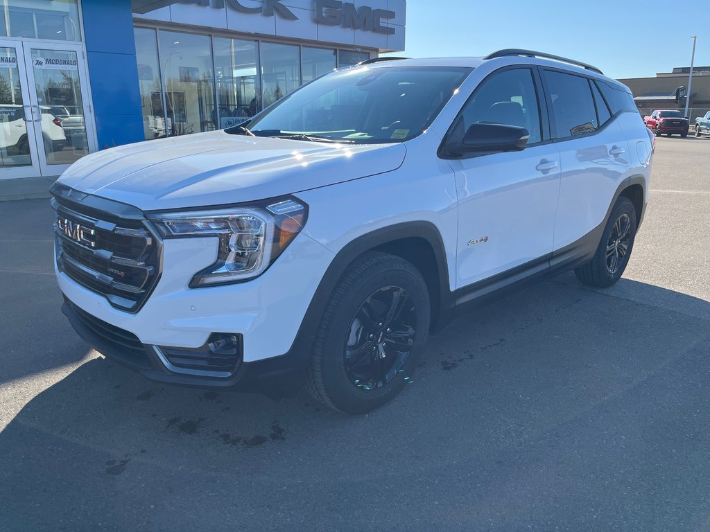 2024 GMC Terrain in Taber, Alberta - 1 - w1024h768px