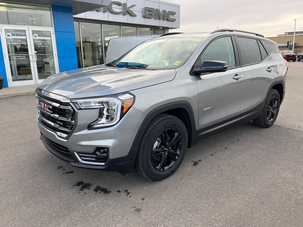 2024 GMC Terrain in Taber, Alberta - 1 - w1024h768px