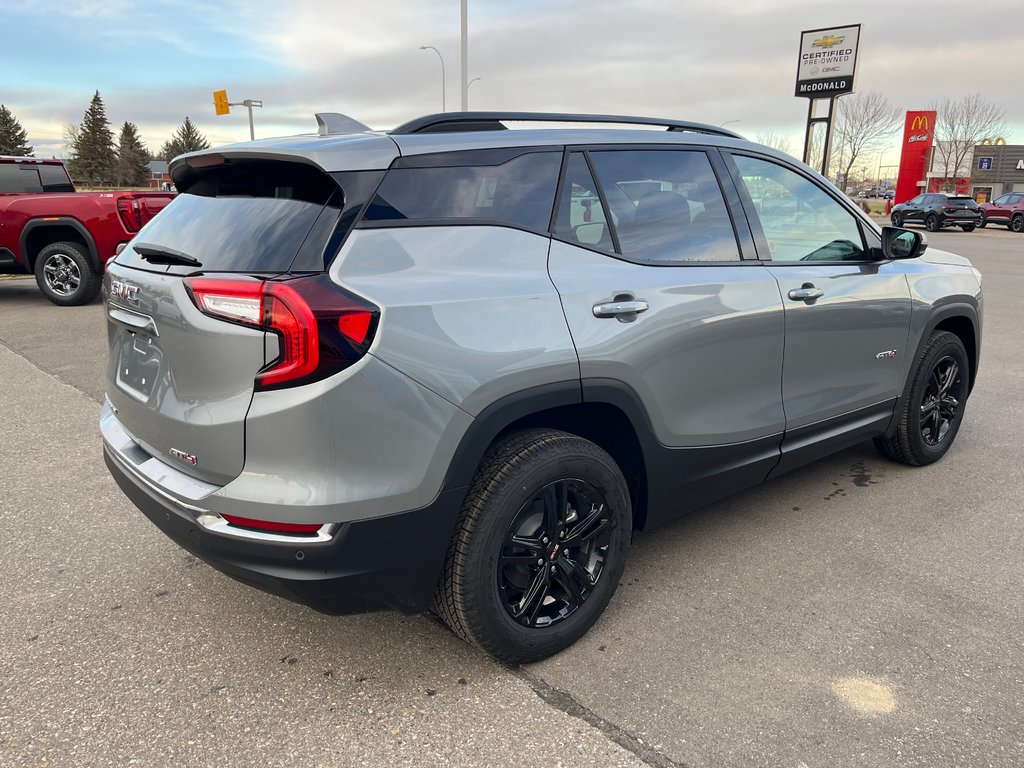 2024 GMC Terrain in Taber, Alberta - 4 - w1024h768px