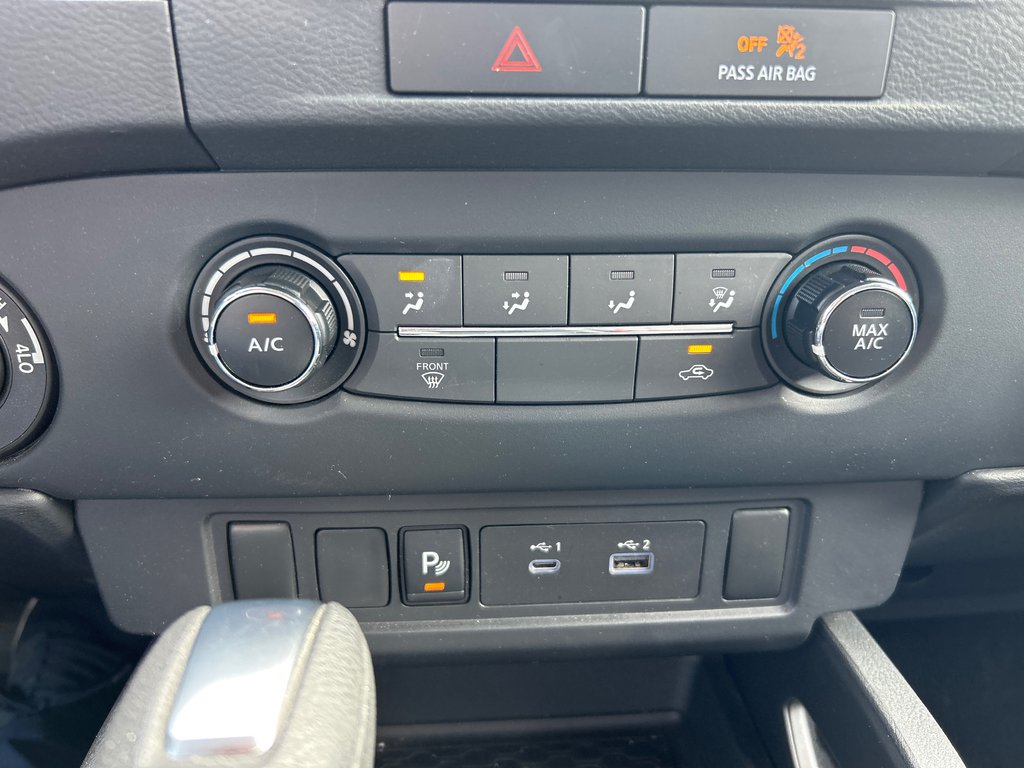 2022 Nissan Frontier in Taber, Alberta - 13 - w1024h768px