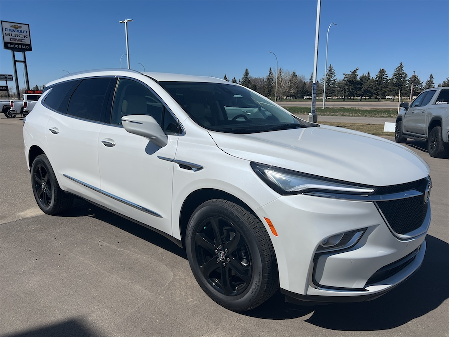 2024 Buick Enclave in Taber, Alberta - 3 - w1024h768px