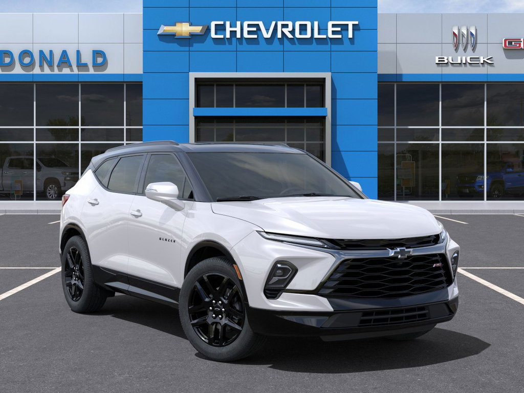 2025 Chevrolet Blazer in Taber, Alberta - 7 - w1024h768px
