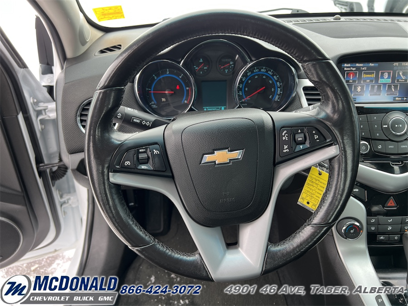 2015 Chevrolet Cruze in Taber, Alberta - 26 - w1024h768px