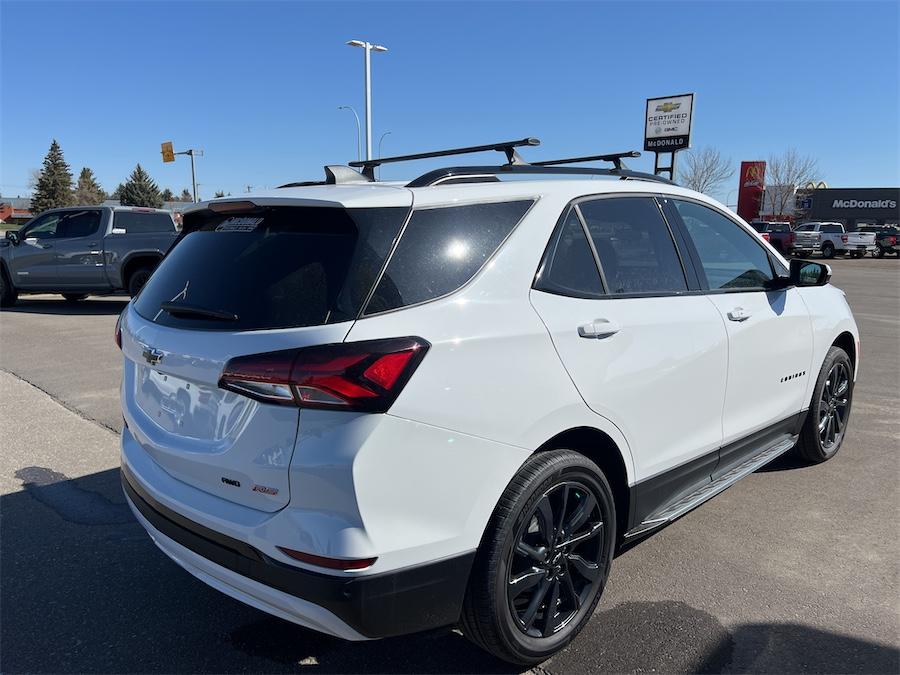 2024 Chevrolet Equinox in Taber, Alberta - 4 - w1024h768px