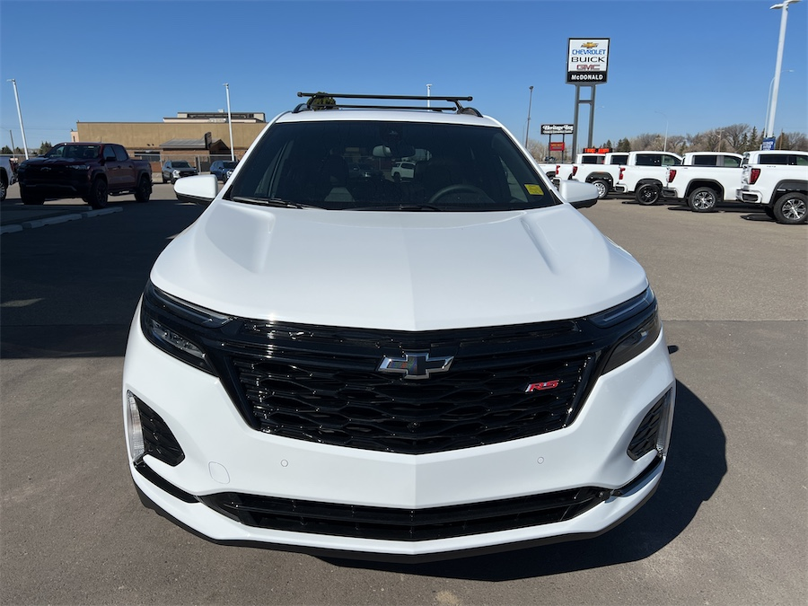 2024 Chevrolet Equinox in Taber, Alberta - 5 - w1024h768px