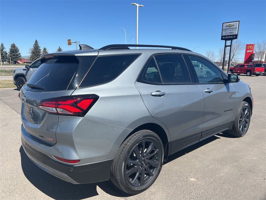 2024 Chevrolet Equinox in Taber, Alberta - 4 - w1024h768px