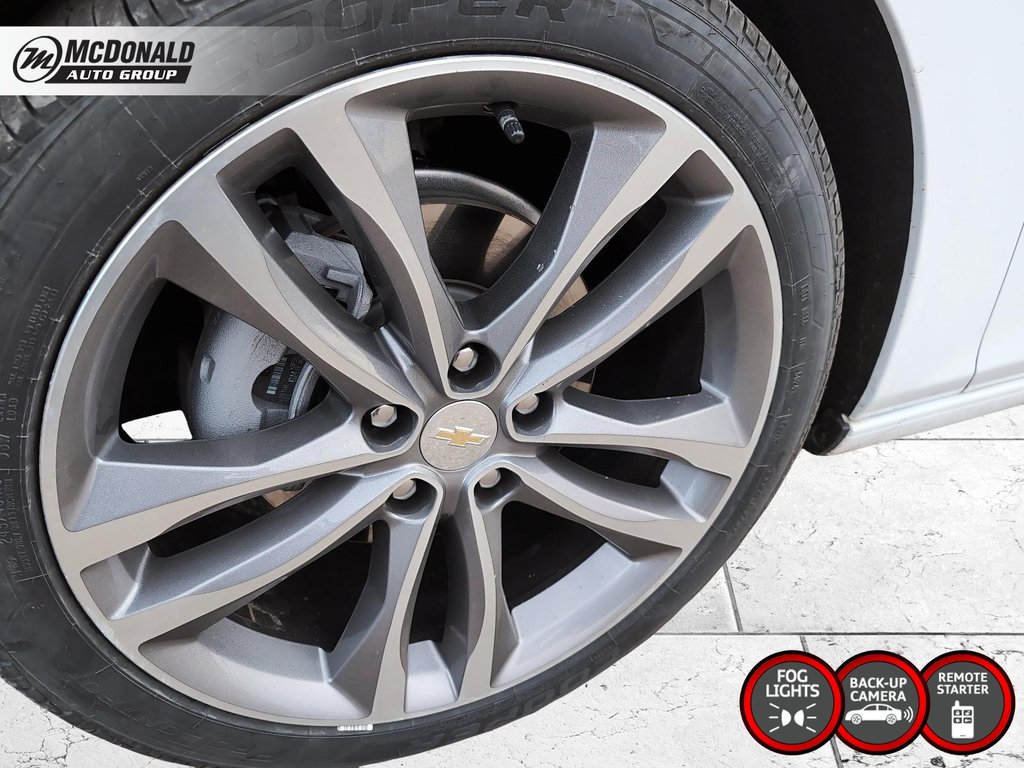 2022 Chevrolet Malibu Premier in Taber, Alberta - 12 - w1024h768px
