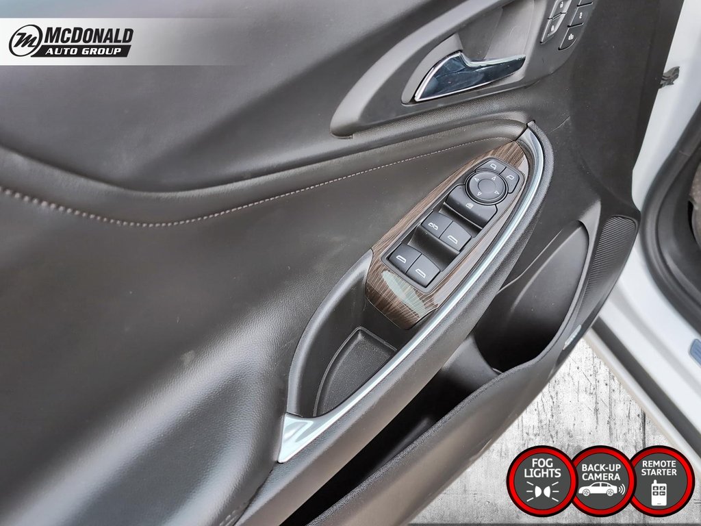 2022 Chevrolet Malibu Premier in Taber, Alberta - 33 - w1024h768px