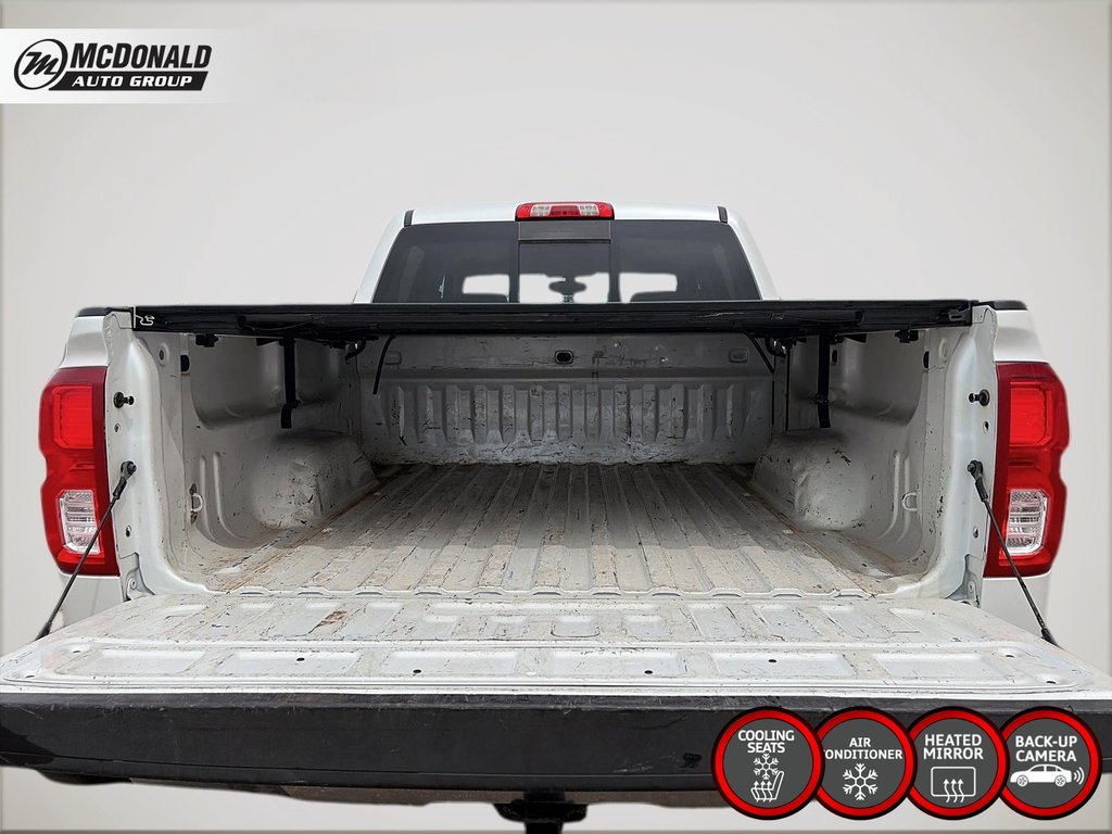 2018 Chevrolet Silverado 1500LTZ in Taber, Alberta - 14 - w1024h768px