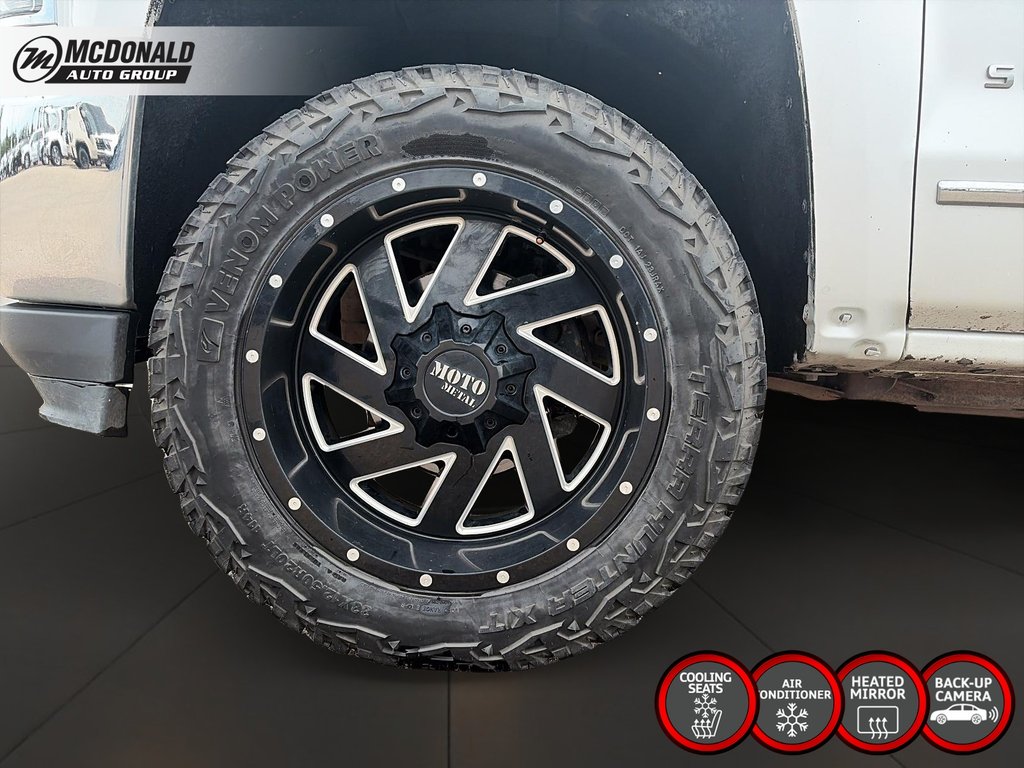 2018 Chevrolet Silverado 1500LTZ in Taber, Alberta - 8 - w1024h768px