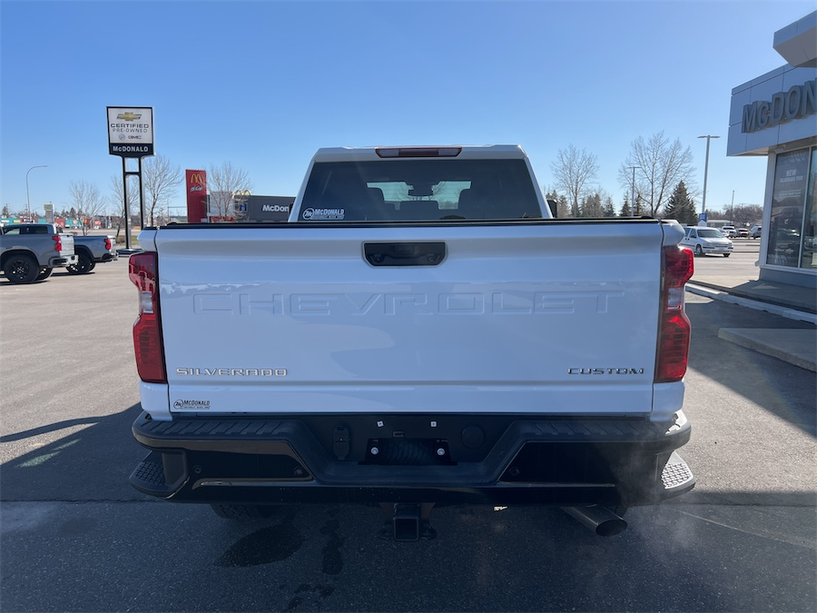 2024 Chevrolet SILVERADO 2500 HD in Taber, Alberta - 6 - w1024h768px