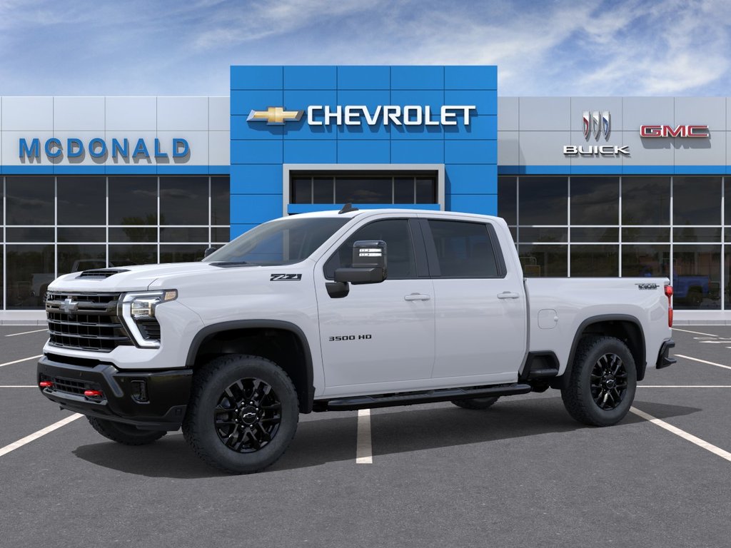 2026 Chevrolet Silverado 3500 HD in Taber, Alberta - 2 - w1024h768px